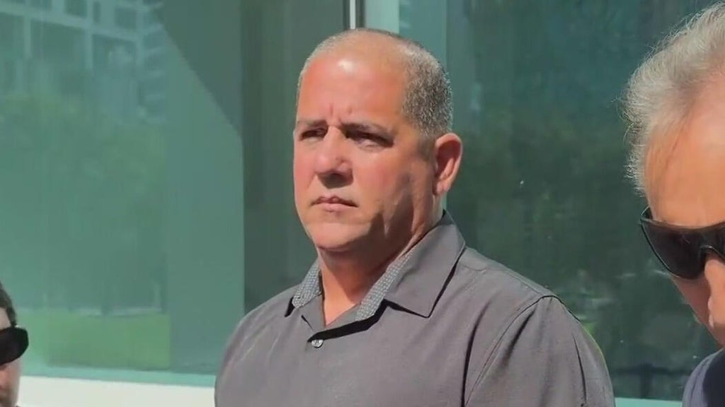 Tugboat captain involved in deadly 2025 Biscayne Bay sailboat crash sentenced to 18 months in prison — CBS Miami, Venice Business news