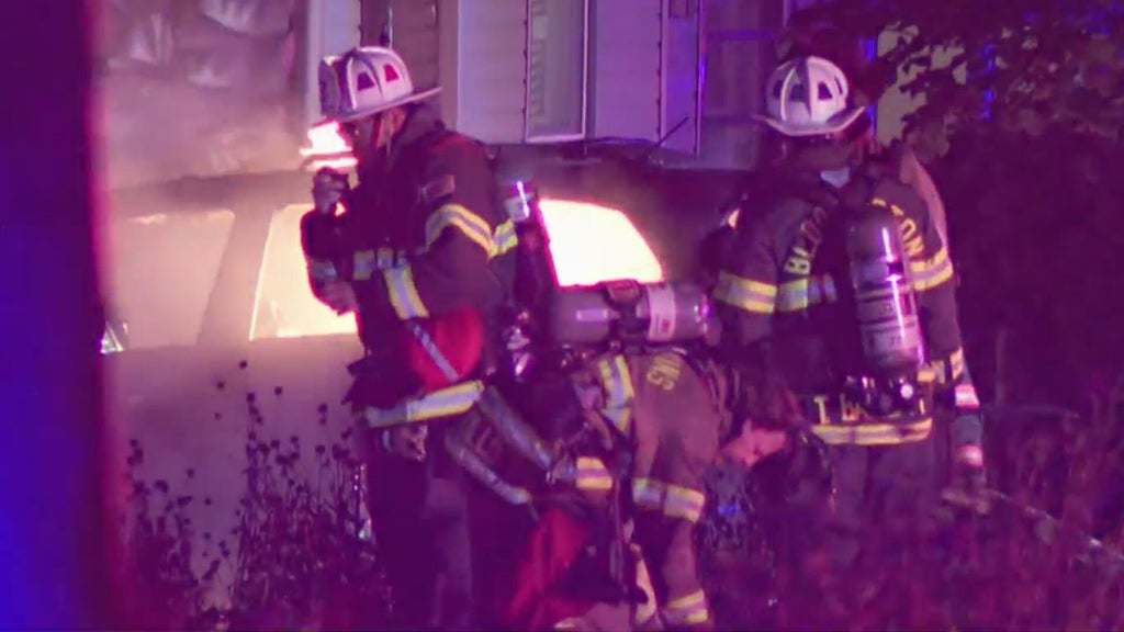 Fire destroys home, detached garage in St. Louis Park, city officials say — WCCO / CBS Minnesota, Venice Sports news