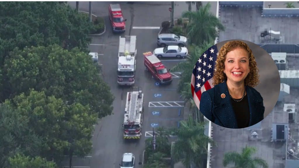 Suspicious envelope reported at Congresswoman Debbie Wasserman Schultz's Sunrise office, police say — CBS Miami, Venice Community news