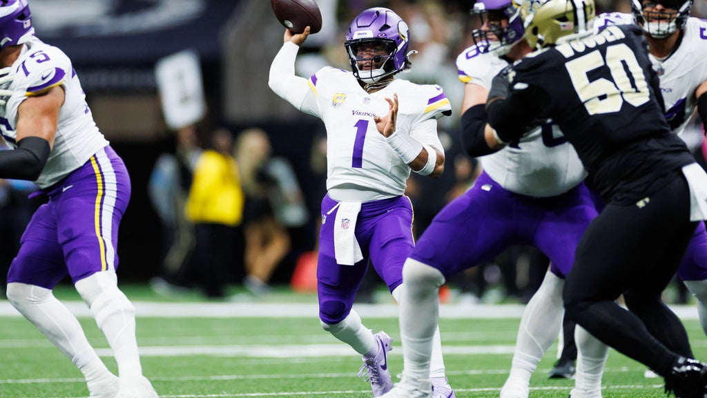 Vikings' passing attack appears to be moving back on track with Kyler Murray finding his footing — WCCO Sports — Gopher, Venice Arts news