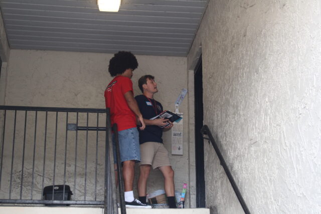 Disney World union workers knock on doors to support Democrats in Orange County — Florida Politics, Venice Real Estate news
