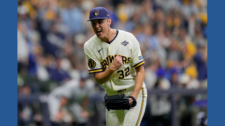 Brewers withstand Rays' comeback attempt to win 3-2 in Game 1 of World Series — WTSP Sports Tampa Bay, Venice Sports news