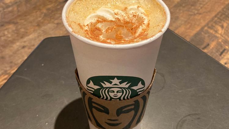 Here's when the pumpkin flavors and fall favorites return at Starbucks and Dunkin' — WTSP Food Tampa Bay