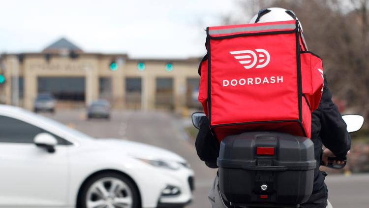 DoorDash offers $17 billion for Instacart in what would be a big consolidation for grocery delivery — WTSP Business Tampa Bay