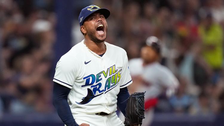 Freddy Peralta, Liam Hicks lift the Rays to a 3-1 win over the Guardians that evens the ALCS at 1-1 — WTSP Sports Tampa Bay