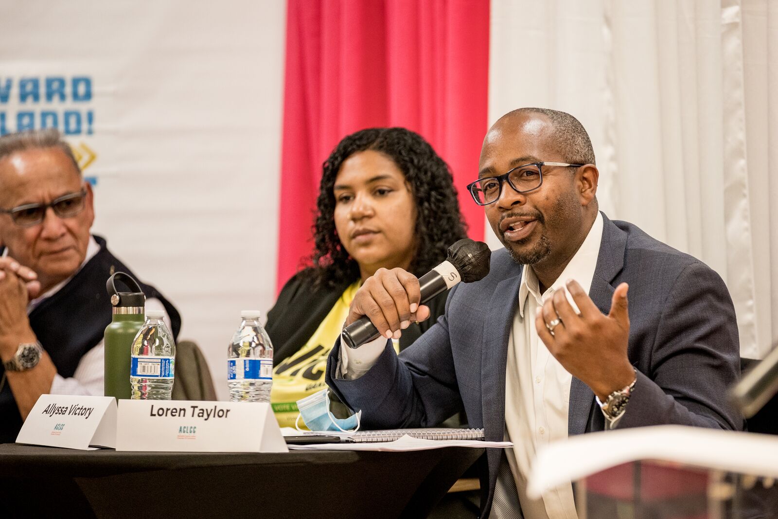 Thwarted in 2022’s mayoral election, Loren Taylor watches Thao in the hot seat — The Oaklandside, Venice Arts news